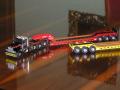 Bild: 'Peterbilt Zugmaschinen mit Rogers Tieflader, Teil 1' gro sehen!